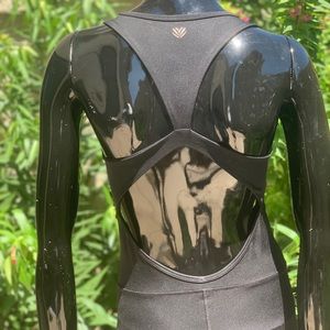 Black sporty forever 21 bodysuit